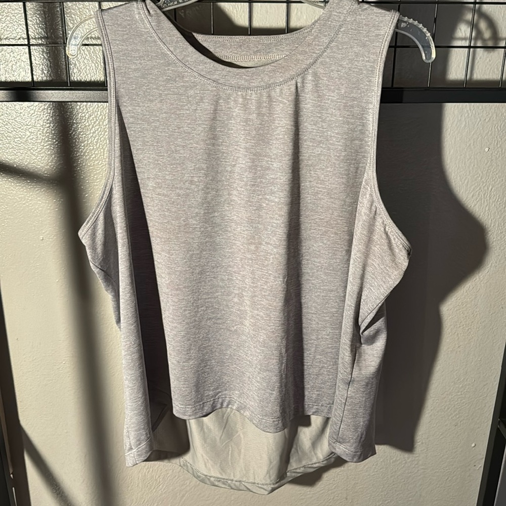 Avia workout shirt